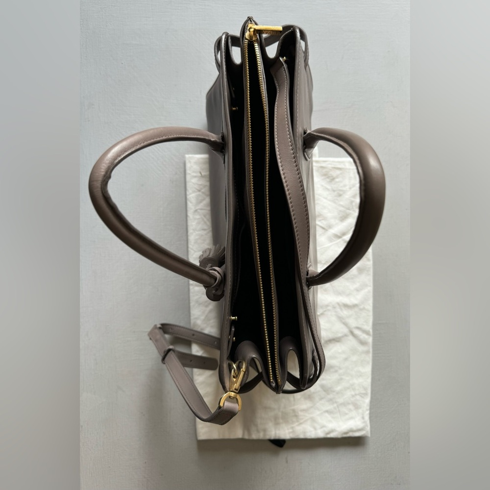 Cuyana Work Satchel in Clay Smooth Leather - Picture 12 of 17